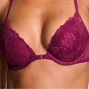 Sexy Tee Push-Up Front-Close Lace Bra